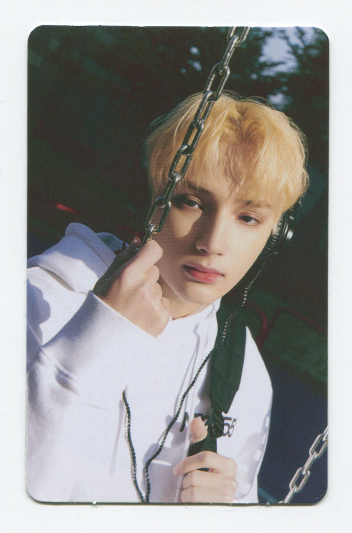 TXT - THE CHAOS CHAPTER : FREEZE OFFICIAL Weverse POB PHOTOCARD